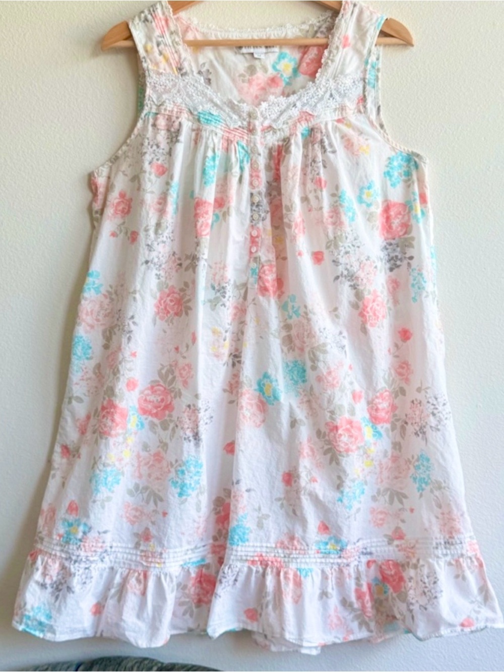 Vintage Eileen West 100 Cotton Nightgown Lace Floral Medium Cottagecore Coquette